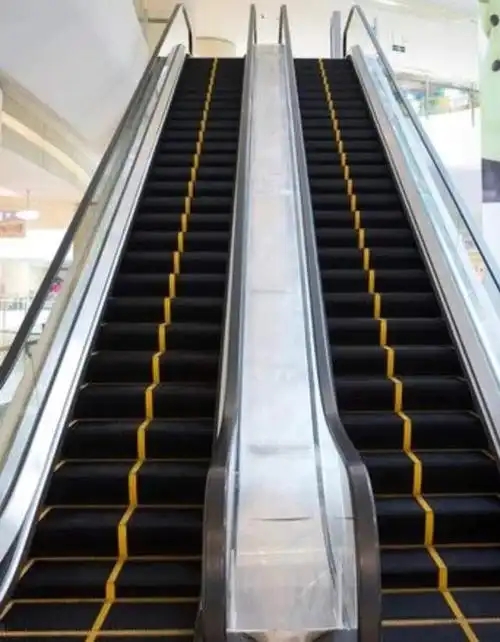 手扶电梯