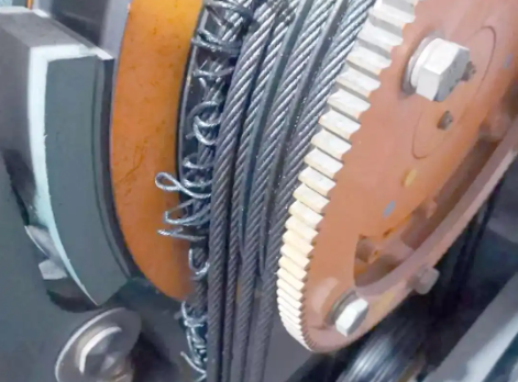 钢丝绳在升降货梯中原来这么重要！